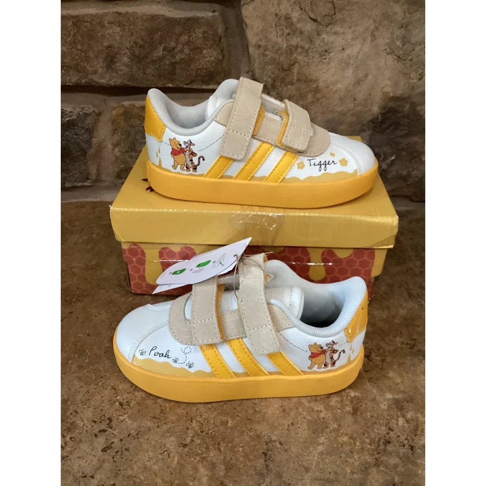 Adidas Disney Winnie the Pooh VL Court Sneakers Yellow White Toddler 9K New
